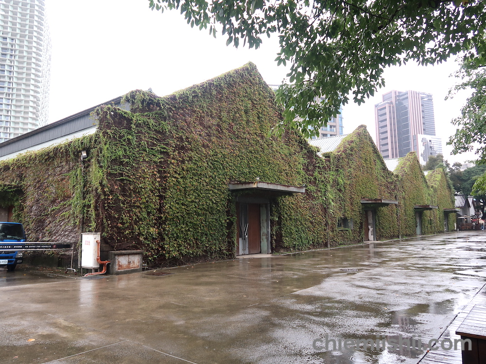 華山1914文化創意産業園区は酒造工場跡地を利用している