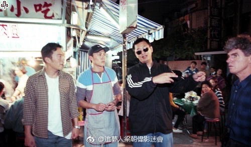 『ブエノスアイレス（Happy Together）』撮影中の王家衛監督、張震©画像内